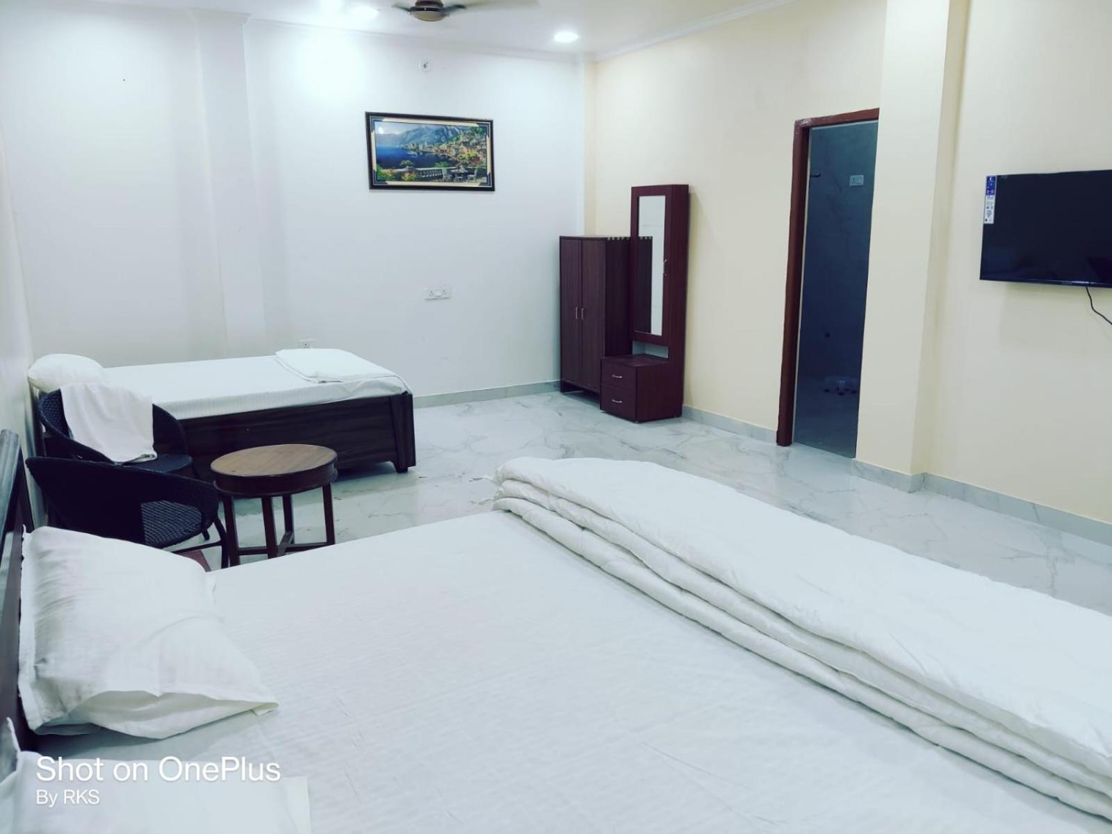 Osho Lifestyle Villa Lucknow Esterno foto
